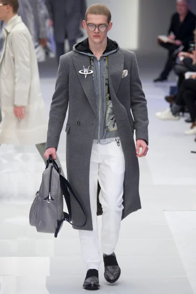 Look 6